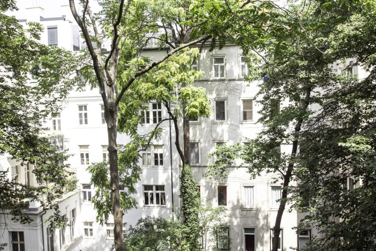 Sunny Apartment Near Belvedere Castle Vienna Exterior photo